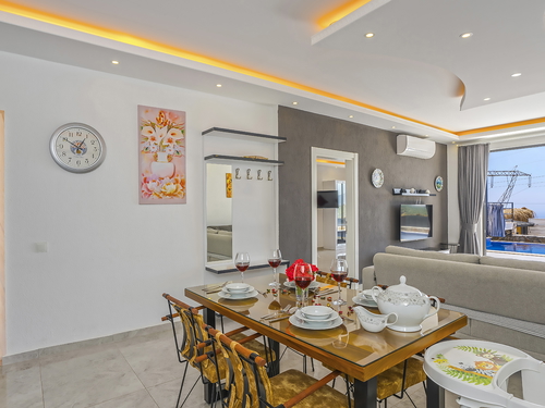  gece  -  Kasım
  | Kalkan Akbel’de Deniz Manzaralı, Jakuzili ve Saunalı Balayı Villası | 4 Kişilik Özel Tatil